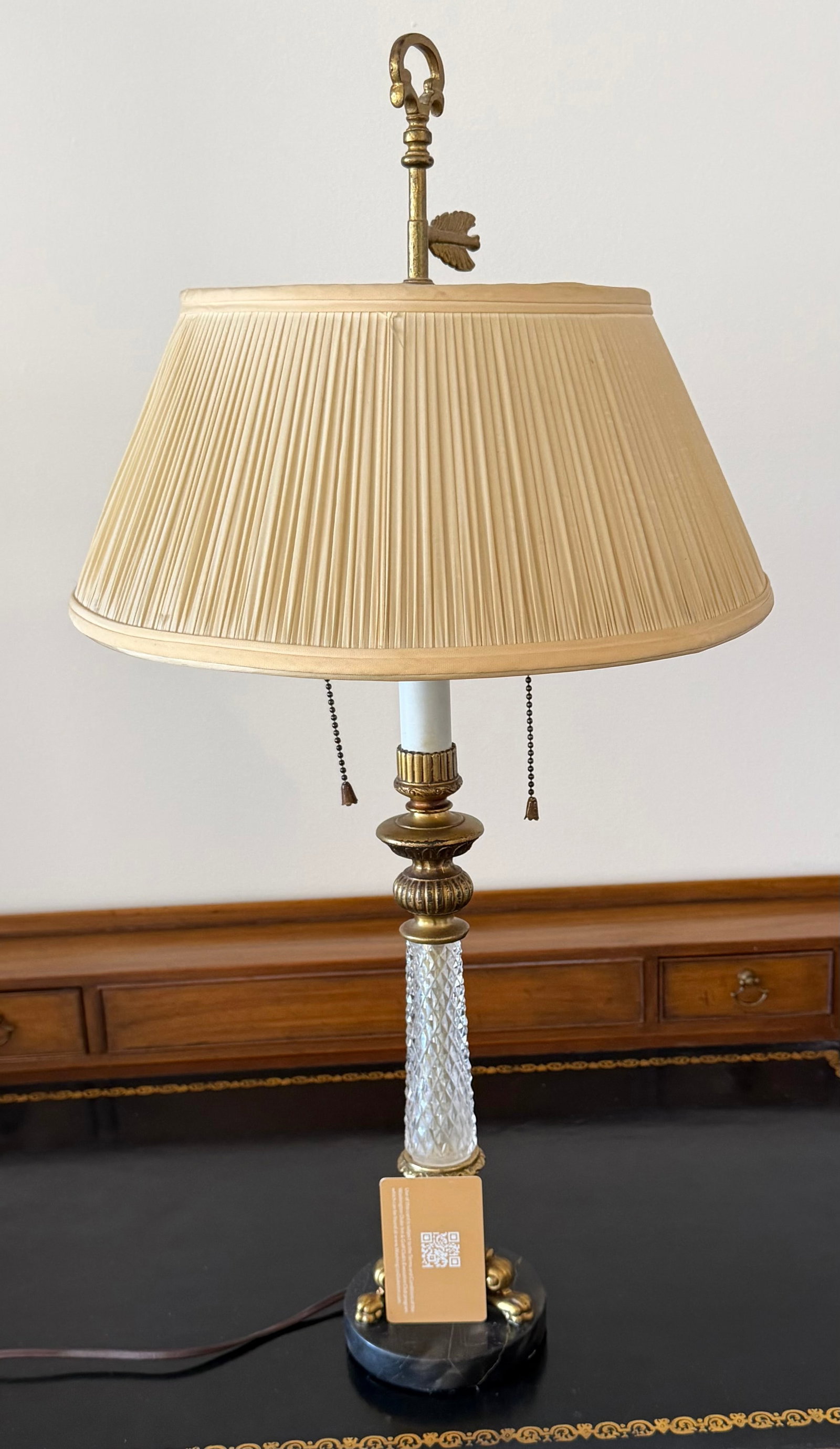 Gilt Bronze and Cut Glass Table Lamp - 3