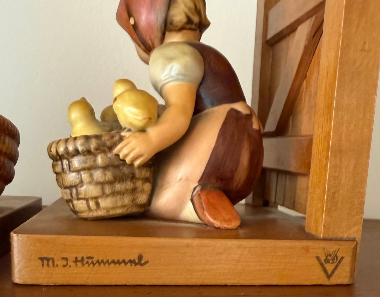 Hummel Goebel Bookends, Boy with Rabbits and Girl with Chicks - 8