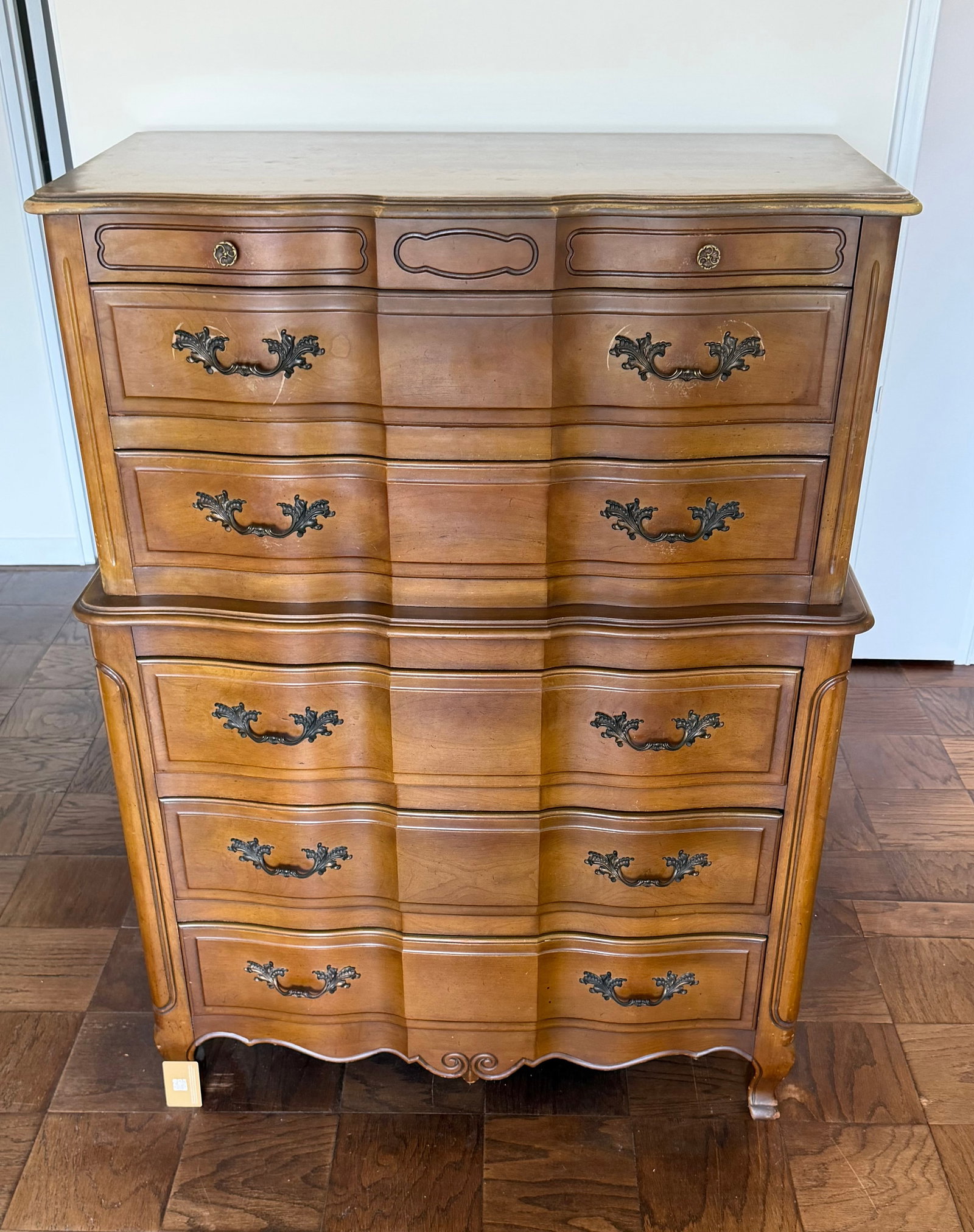 French Provincial Style Stacked Chest of Drawers, Mid 20th Century - 7