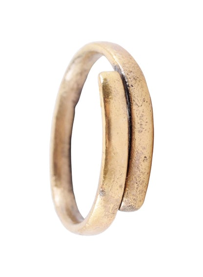 VIKING COIL RING C.850-1050 AD, SIZE 8 ¾: Title: VIKING COIL RING C.850-1050 AD, SIZE 8 ¾ Description: Gold over bronze. One and one quarters turns, 0.21” (5.5mm)” width, size 8 3/4. Round section with well rounded terminals,