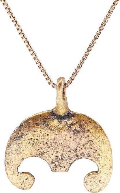 VIKING LUNAR PENDANT NECKLACE: Title: VIKING LUNAR PENDANT NECKLACE Description: Late 10th-11th century AD, the late period of Viking pagan mythology. Formed as a crescent representing the moon which was sacred to Vikings both for 