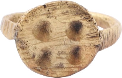 ANGLO SAXON CHILD’S RING, 7TH-10TH CENTURY AD 1/2: Title: ANGLO SAXON CHILD’S RING, 7TH-10TH CENTURY AD 1/2 Description: Probably a funerary ring for a baby, suggesting a family of wealth and power. Iconic form as found in the UK in the pre-Viki