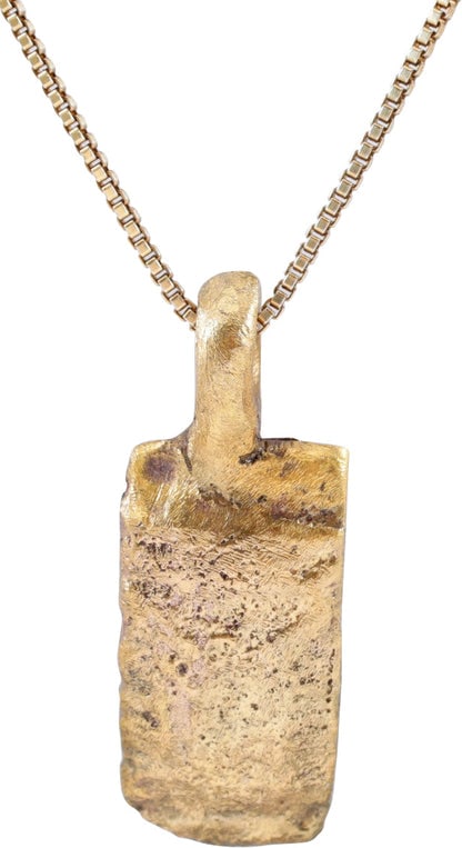 RARE VIKING WOMAN WARRIOR’S BRACELET PENDANT NECKLACE: Title: RARE VIKING WOMAN WARRIOR’S BRACELET PENDANT NECKLACE Description: 10th-11th century AD. Vikings were highly skilled metallurgists, and as a result, breaking metal had supernatural signif