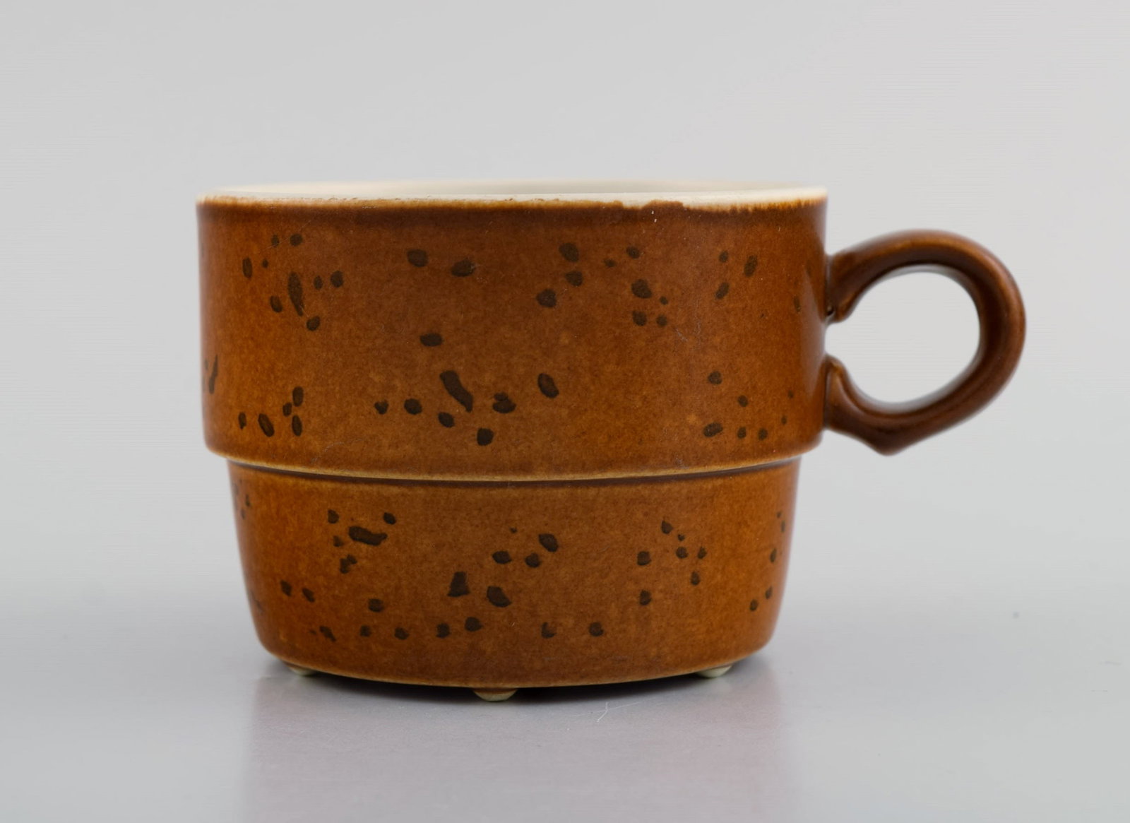 Stig Lindberg for Gustavsberg. Coq coffee service for seven people. Rustic design, 1960s. - 3