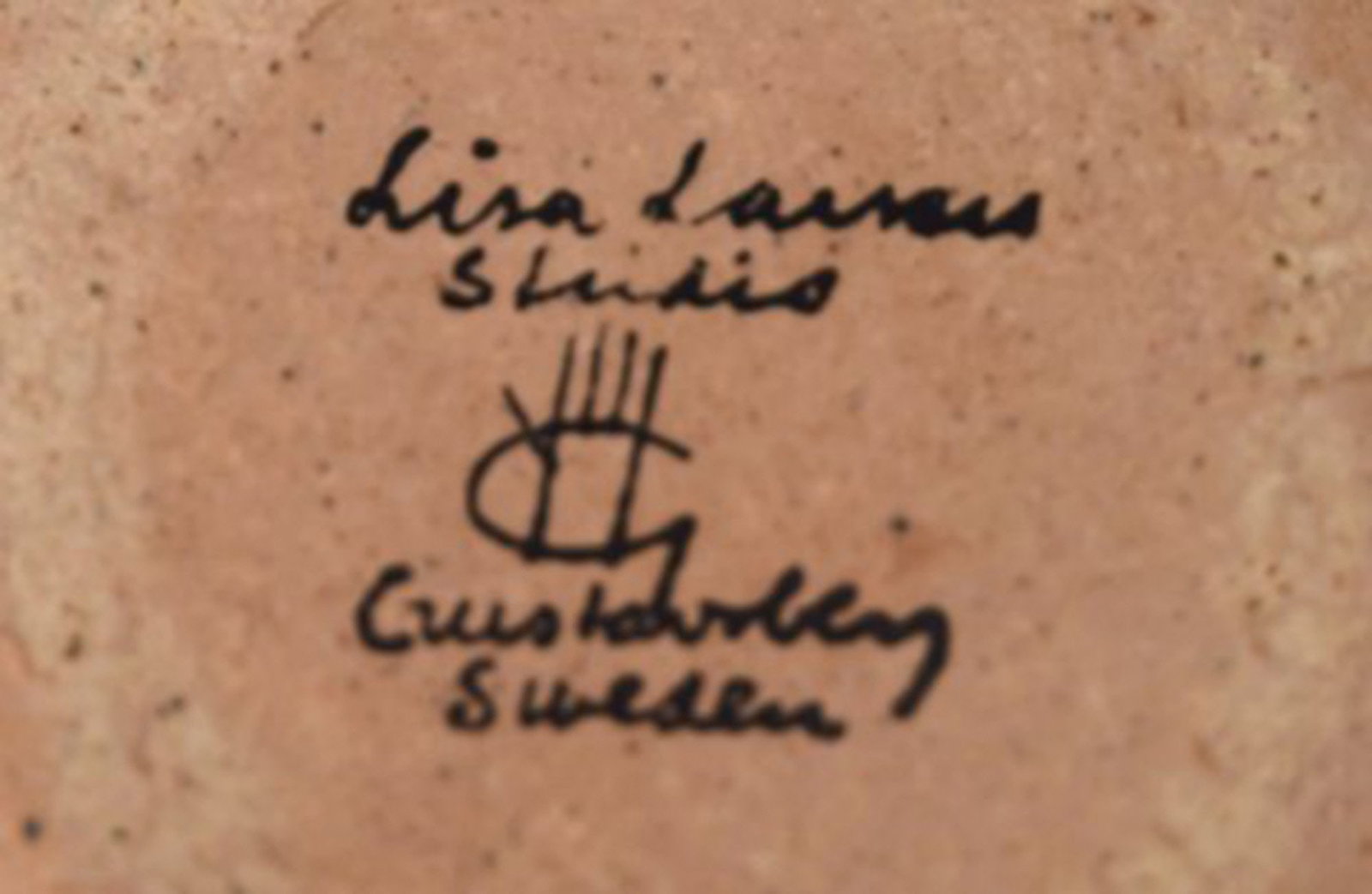 Lisa Larson for Gustavsberg. Girl with flowers in glazed ceramics. 20th century. - 7