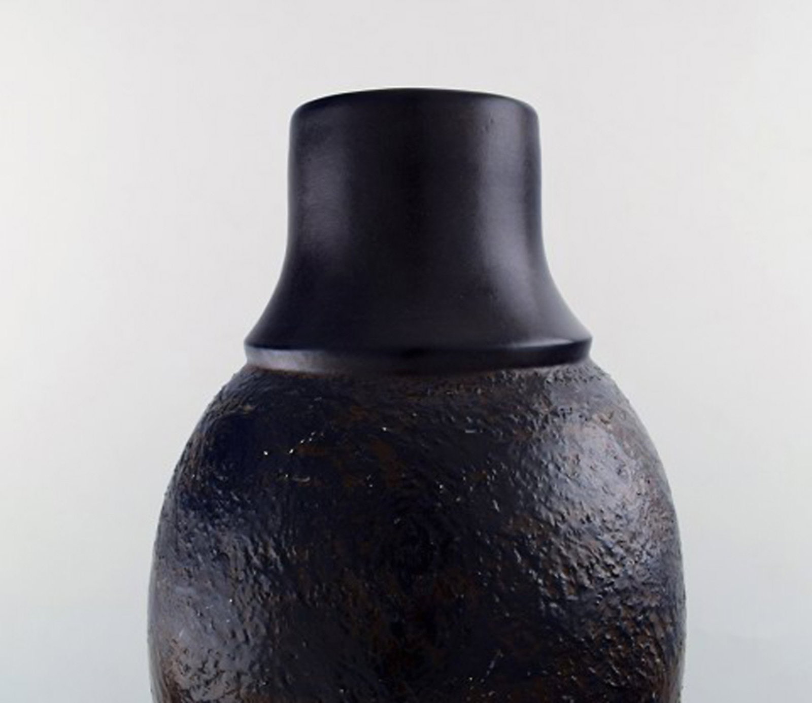 Upsala Ekeby large floor vase in ceramic. Hand painted. Beautiful blue glaze. - 4