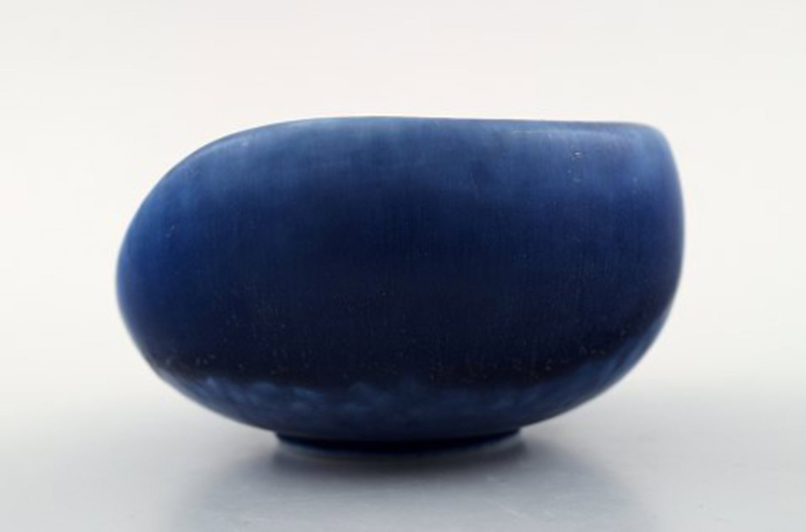 Gertrud Lönegren (1905-1970). Rörstrand, ceramic bowl. Late 1930 s. - 2