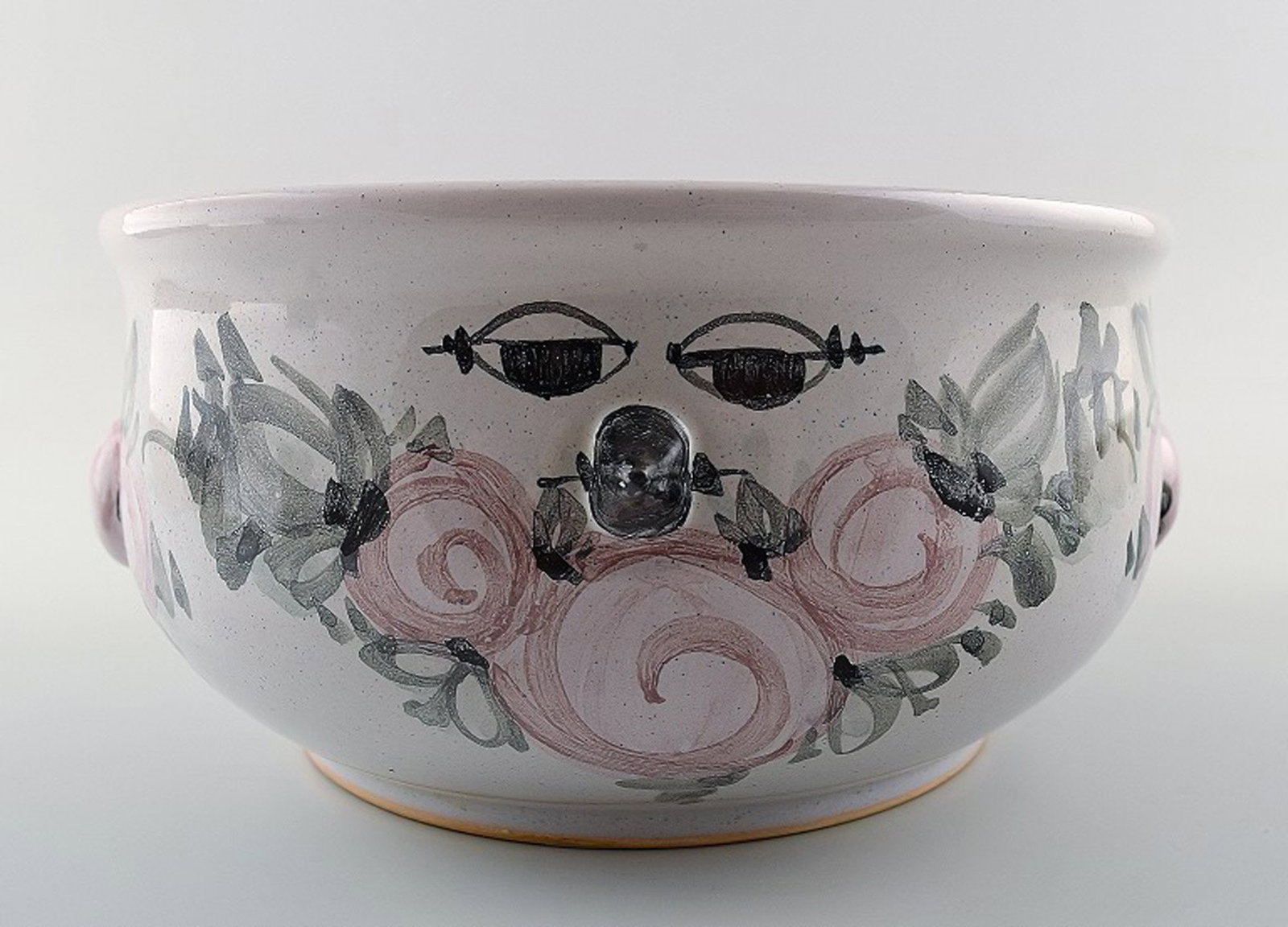 Bjorn Wiinblad unique ceramic flower pot, pink and gray glaze.: Brand: Various Bjorn Wiinblad unique ceramic flower pot, pink and gray glaze. Measures: 22 cm. x 9.5 cm. Model Number V.68. Dated 1976. In perfect condition. Reserve: $294.00 Shipping: Domestic: