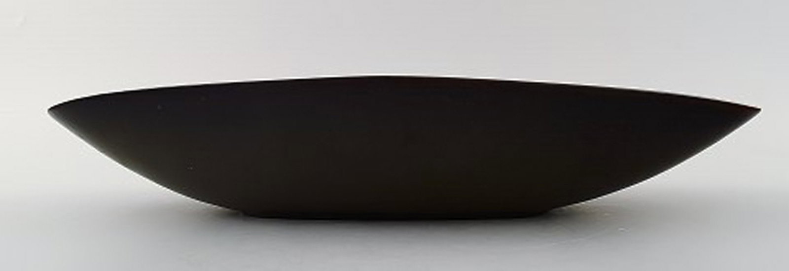 Carl-Harry Stålhane, Rorstrand / Rörstrand, large stoneware bowl. - 2