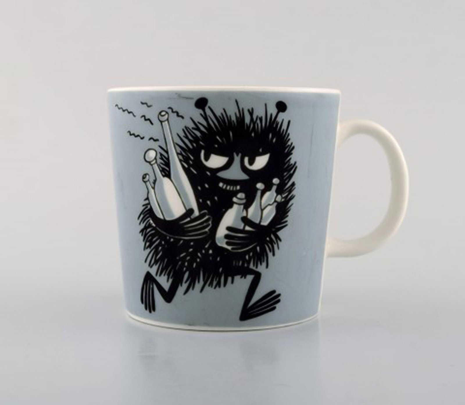 Arabia, Finland. Two cups in porcelain with motifs from "Moomin". Late 20th century. - 2