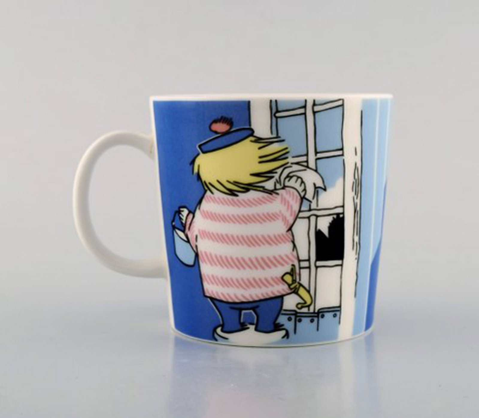 Arabia, Finland. Two cups in porcelain with motifs from "Moomin". Late 20th century. - 3
