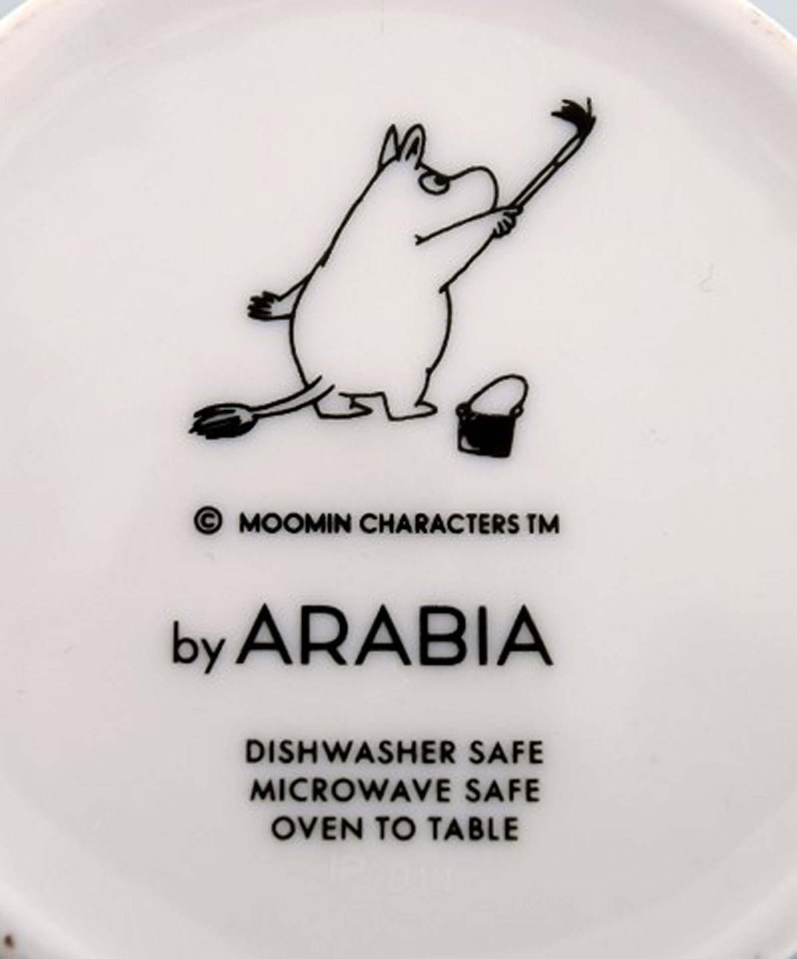 Arabia, Finland. Two cups in porcelain with motifs from "Moomin". Late 20th century. - 6