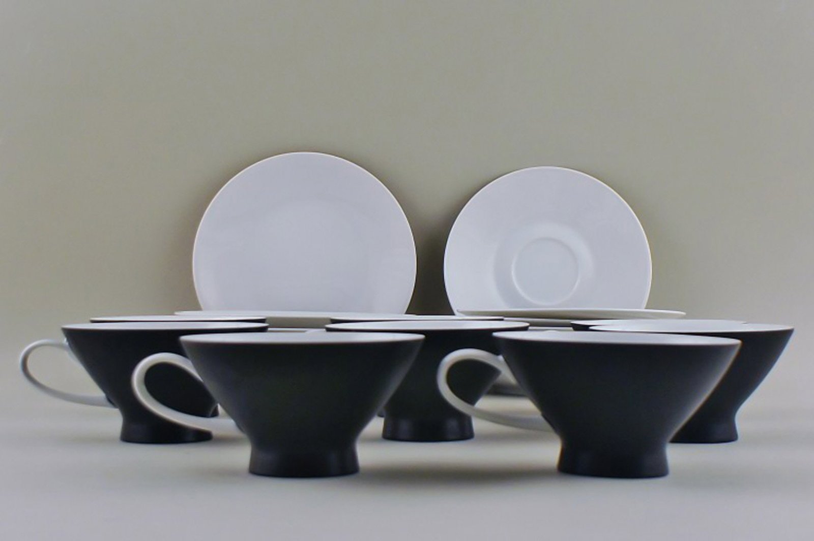 Rosenthal coffee service, 8 sets, coffee cups, saucers, dessert plates. Beautiful modern coffee: Brand: Rosenthal Rosenthal coffee service, 8 sets, coffee cups, saucers, dessert plates. Beautiful modern coffee service in black and white. Reserve: $189.00 Shipping: Domestic: Shipping rates are