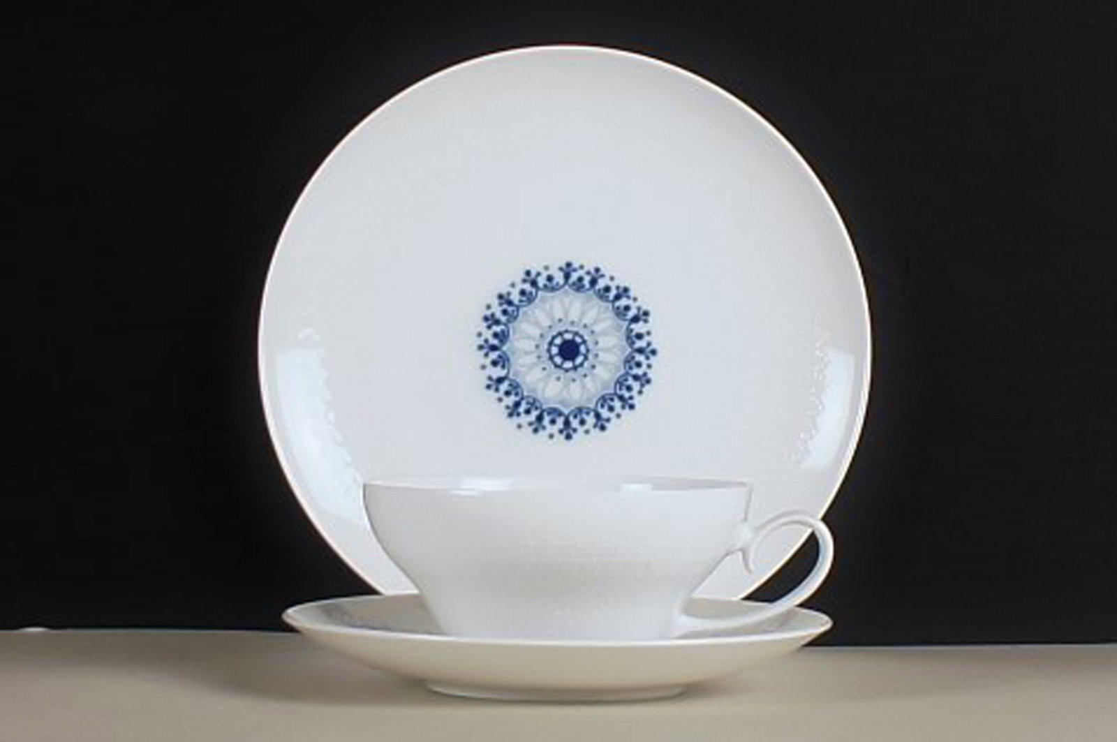 Rosenthal Bjorn Wiinblad, 4 teacups. - 4