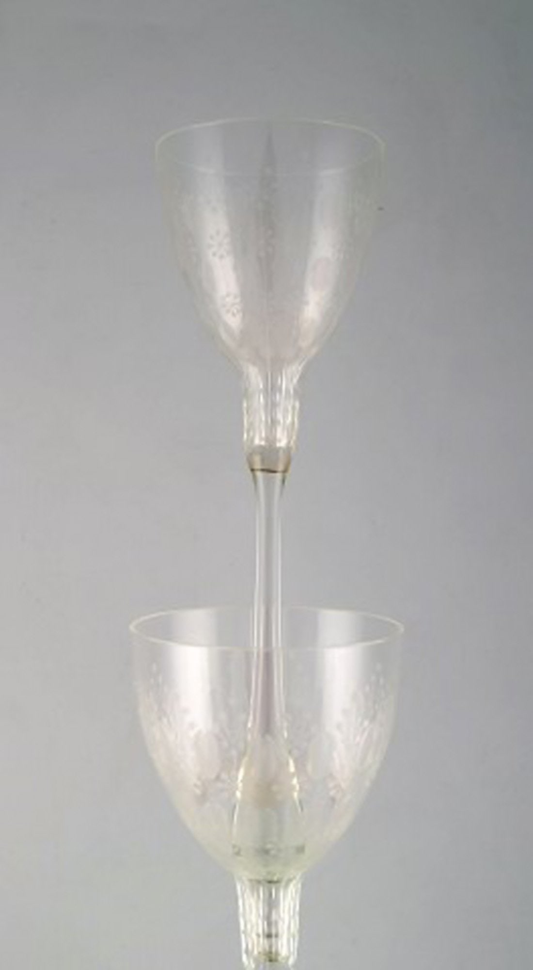 Bjørn Wiinblad for Rosenthal, very large and rare "Romanze" champagne tower. 3 glasses in one. - 2