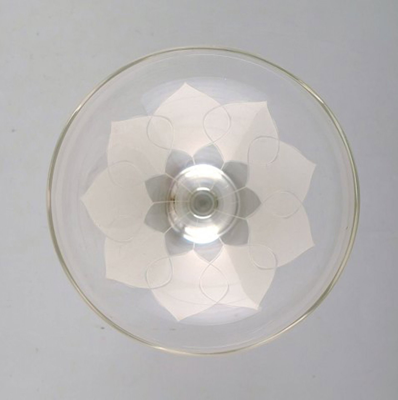 Bjørn Wiinblad (1918-2006) for Rosenthal. "Lotus" glass in clear art glass decorated with lotus - 3