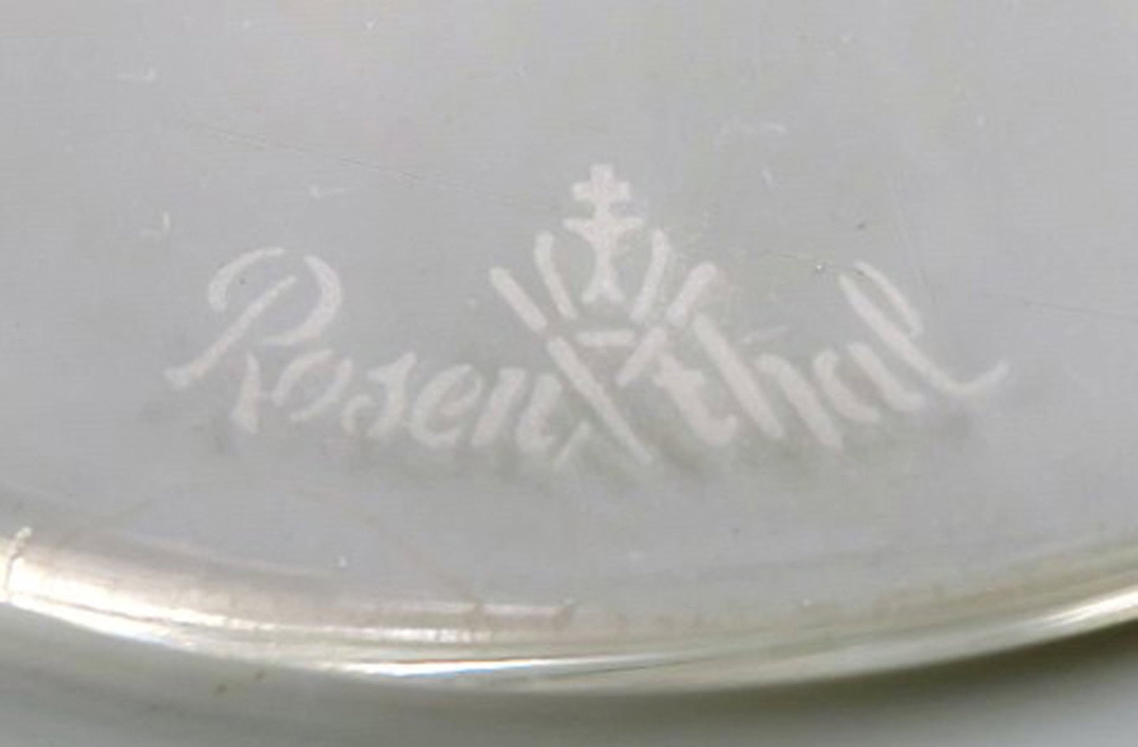 Bjørn Wiinblad (1918-2006) for Rosenthal. "Lotus" glass in clear art glass decorated with lotus - 5