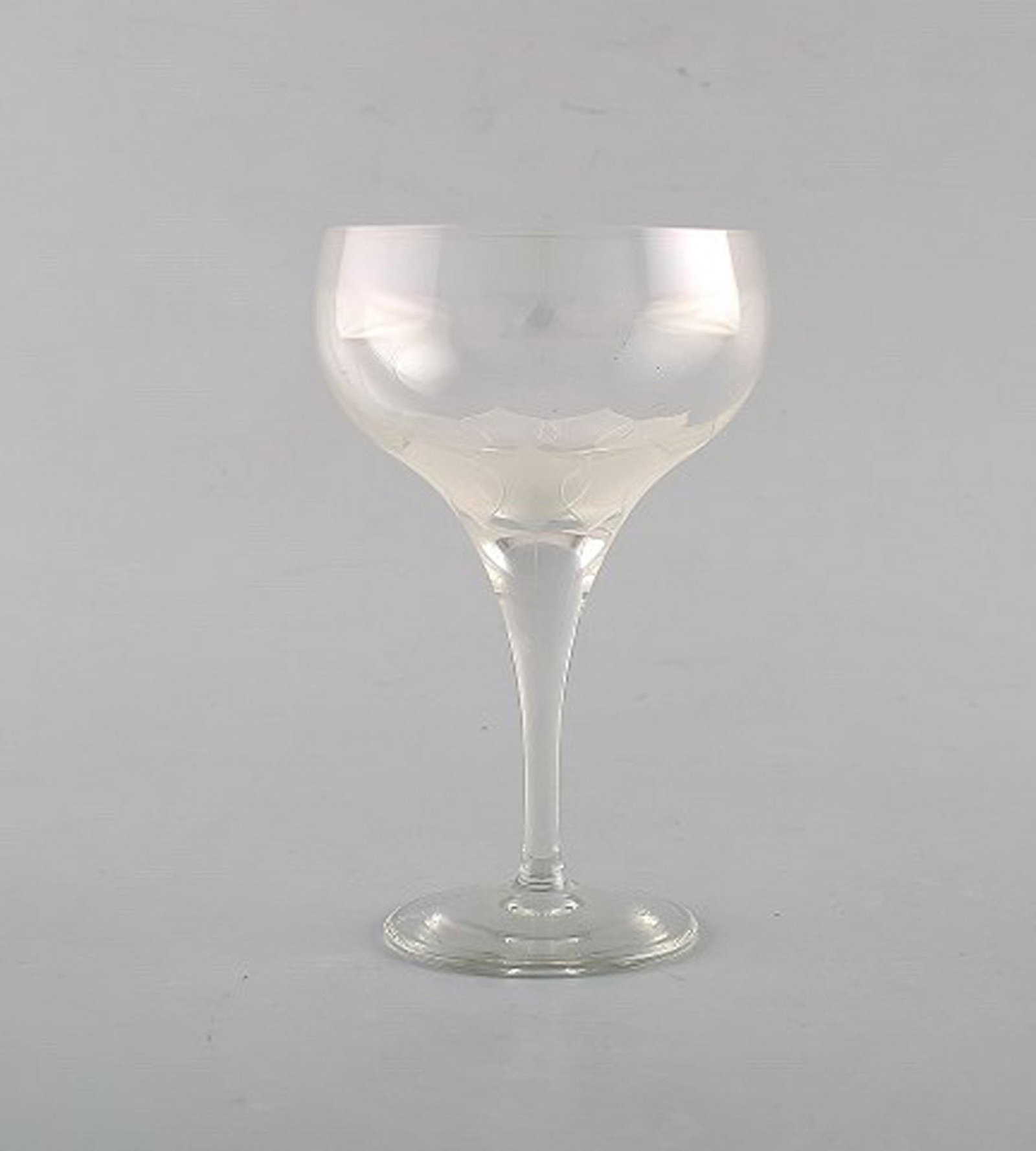 Bjørn Wiinblad (1918-2006) for Rosenthal. Four "Lotus" glasses in clear art glass decorated - 2