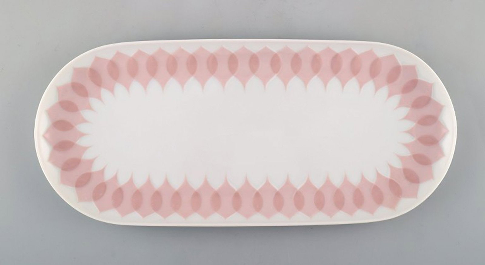 Bjørn Wiinblad for Rosenthal. "Lotus" porcelain service. Oblong dish decorated with pink lotus (1 of 4)