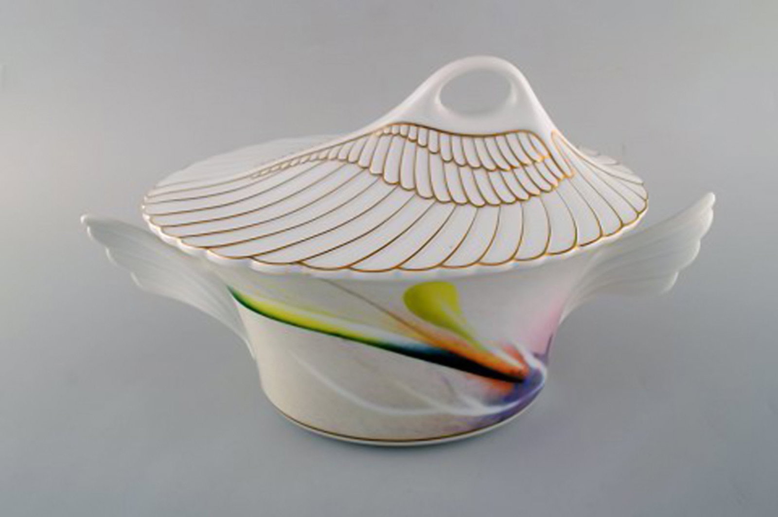 Paul Wunderlich for Rosenthal. Large "Mythos" porcelain tureen. 1980 / 90's. - 2