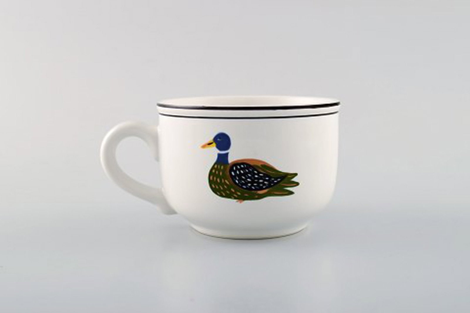 Villeroy & Boch Naif coffee service in porcelain. A set of 10 large cups with saucers decorated with - 5