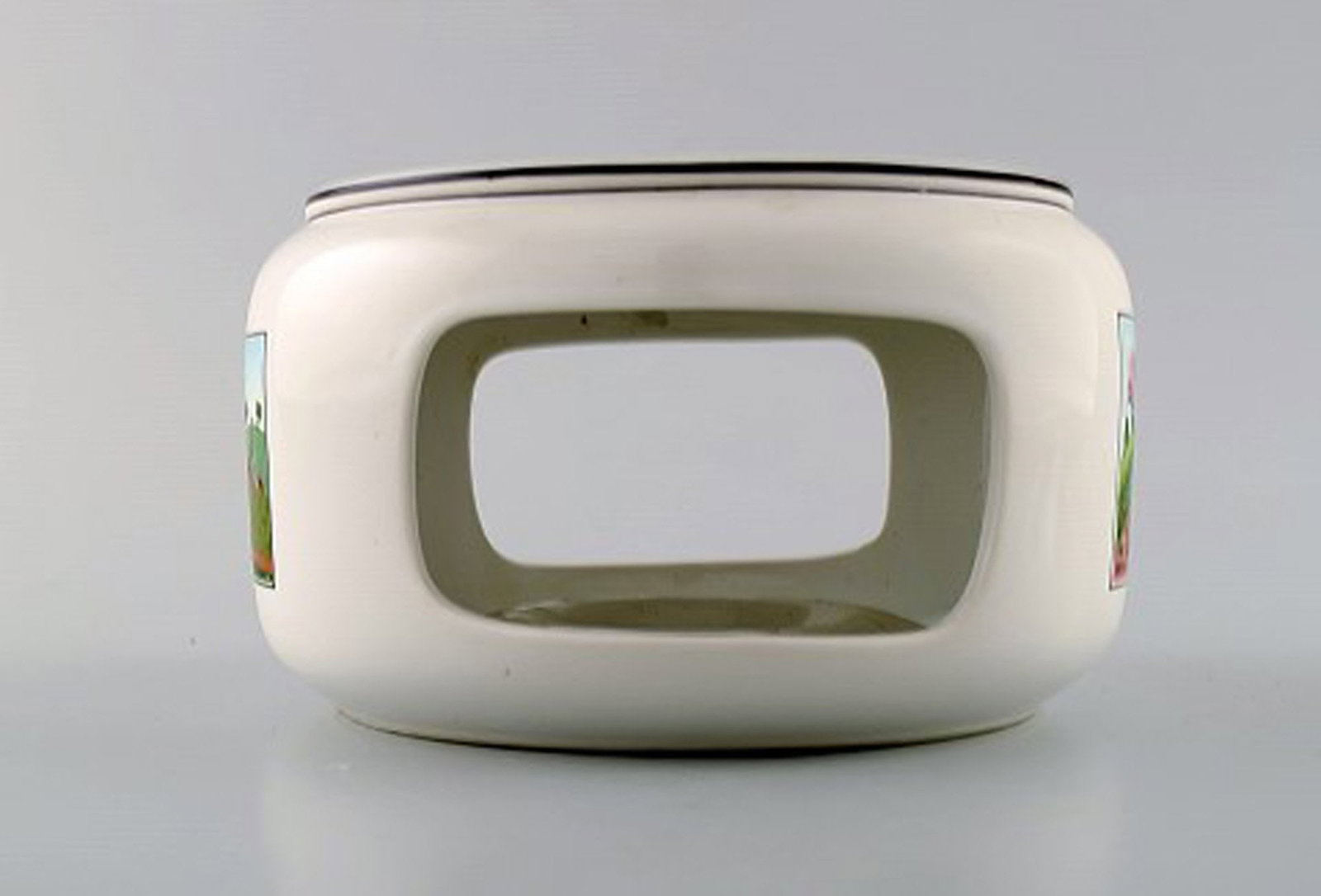 Villeroy & Boch Naif tea cozy for tea lights in porcelain decorated with naivist village motifs. - 4