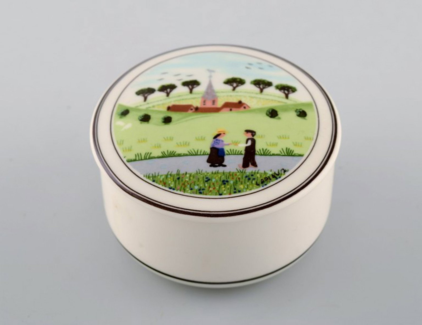 Villeroy & Boch Naif lidded jar in porcelain decorated with naivist village motif.: Brand: Villeroy & Boch Villeroy & Boch Naif lidded jar in porcelain decorated with naivist village motif. Reserve: $35.00 Shipping: Domestic: Shipping rates are determined by destination