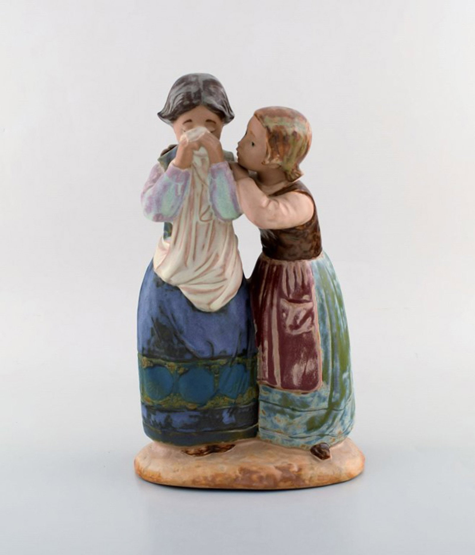 Lladro, Spain. Large figure in glazed ceramics. Late 20th century. (1 of 6)