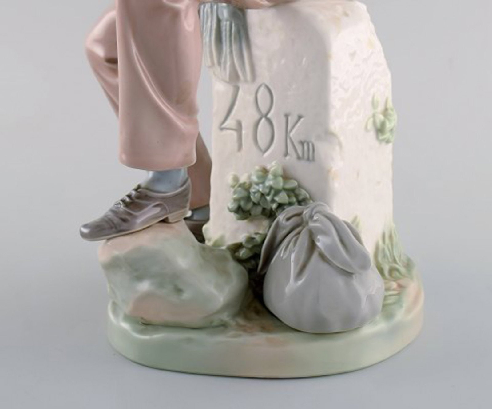 Lladro, Spain. Large porcelain figure. Troubadour. 1980 / 90's. - 7