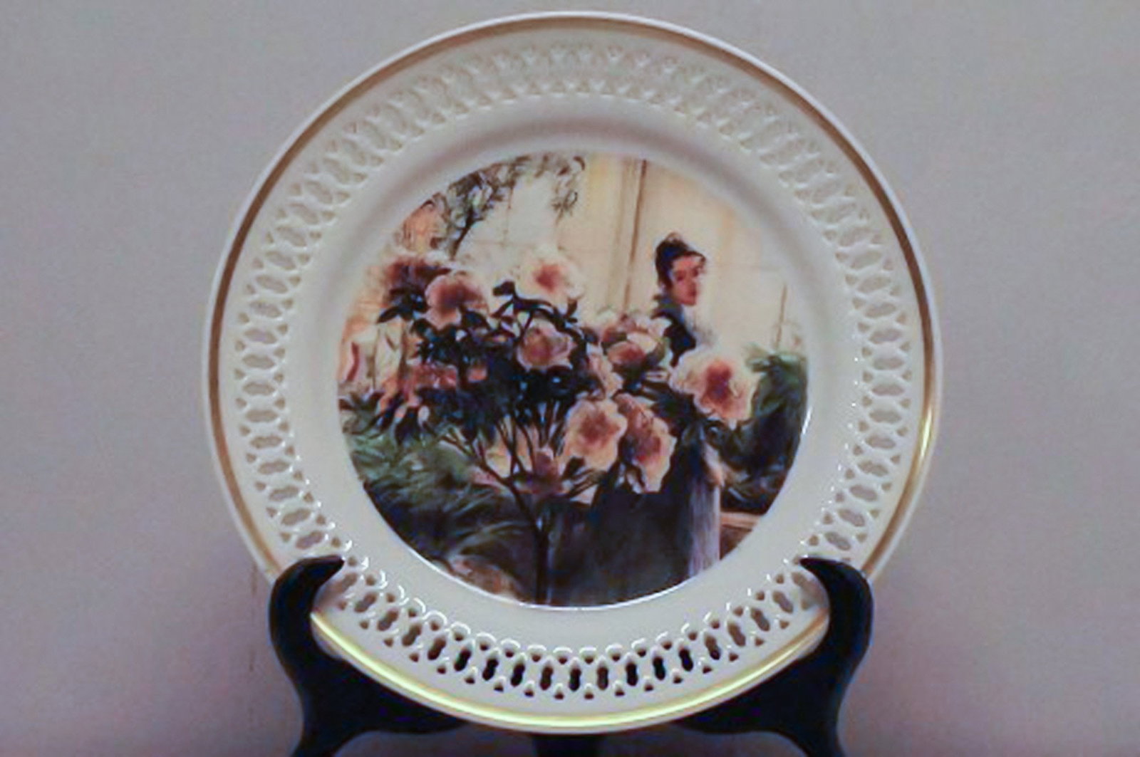 15 p. B & G coffee service. Designs after Carl Larsson's famous paintings. - 6