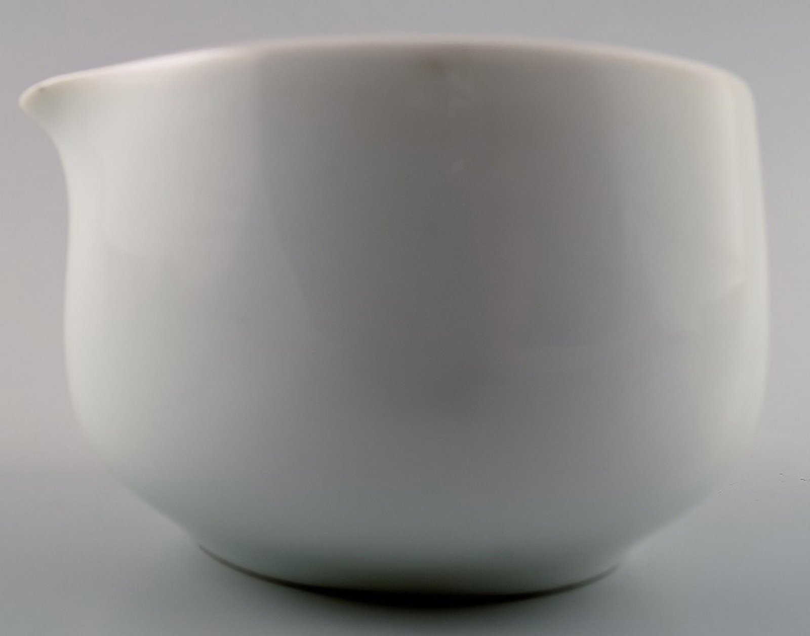 Bing & Grondahl, b&g White Koppel, creamer.: Brand: Bing & Grøndahl Bing & Grondahl, b&g White Koppel, creamer. Reserve: $18.00 Shipping: Domestic: Shipping rates are determined by destination International: Foreign shipping rates are