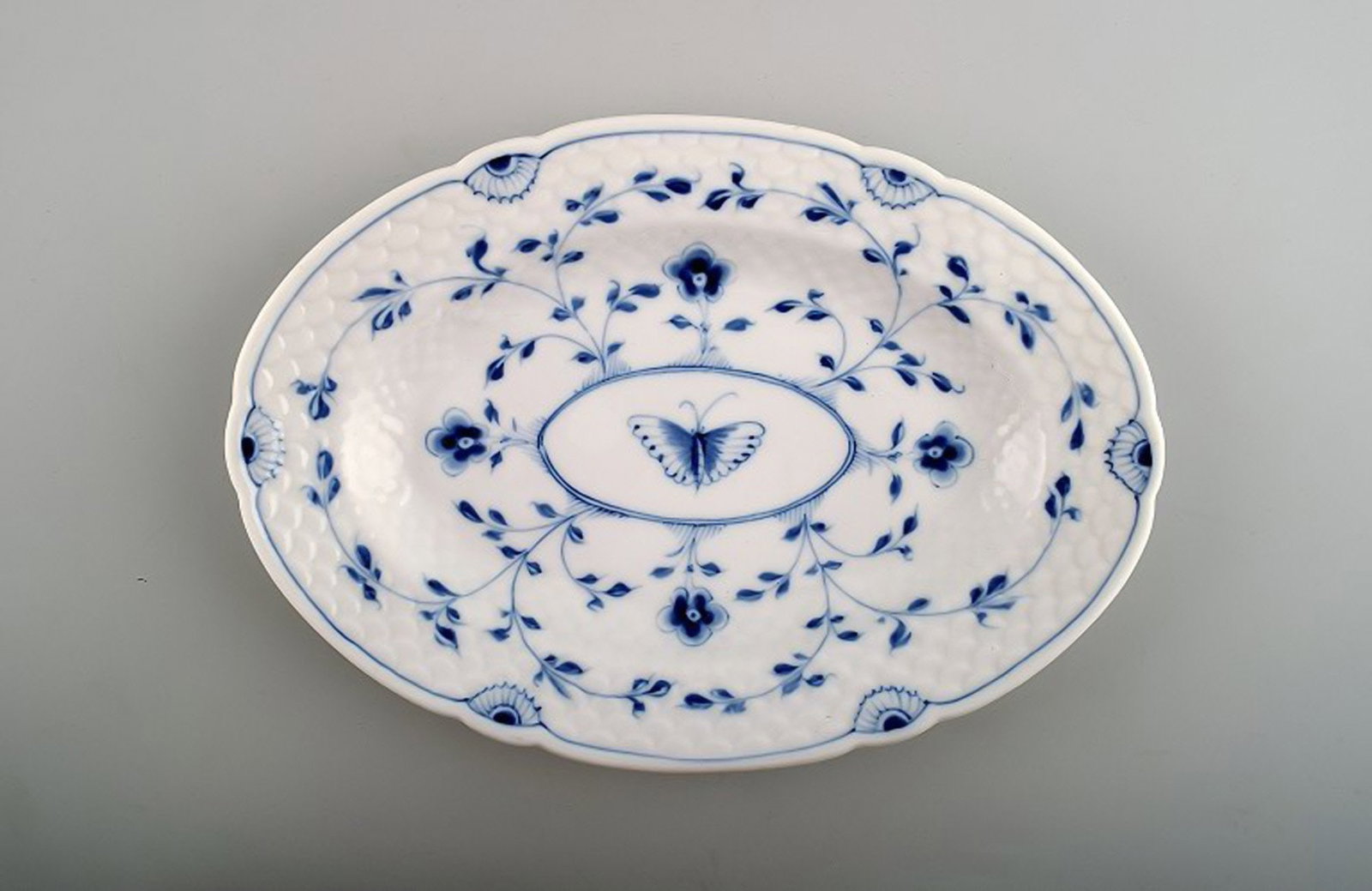 B & G Butterfly oval dish.: Brand: Bing & Grøndahl B & G Butterfly oval dish. Reserve: $49.00 Shipping: Domestic: Shipping rates are determined by destination International: Foreign shipping rates are determined by