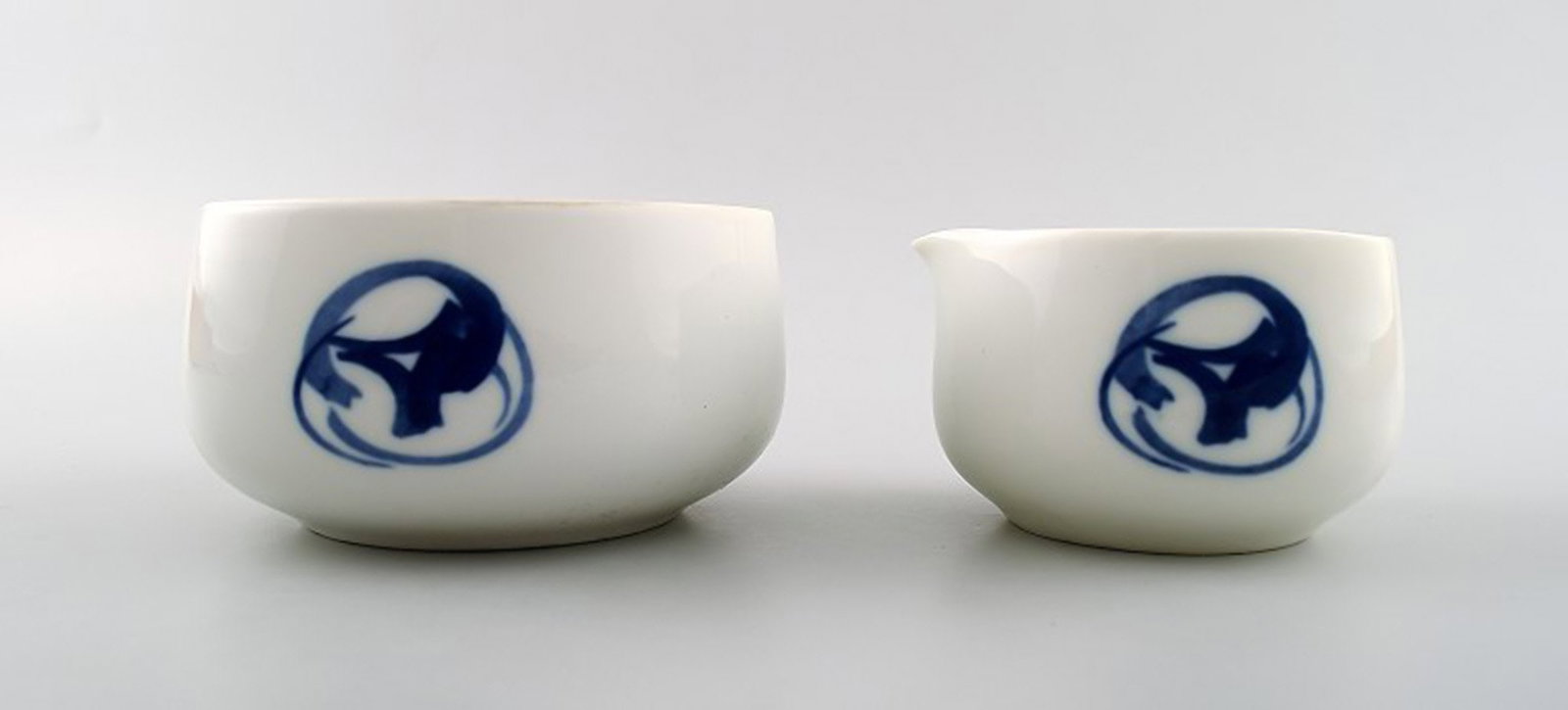 Bing & Grondahl Blue Koppel, Henning Koppel sugar bowl and creamer # 302 and 303. (1 of 3)
