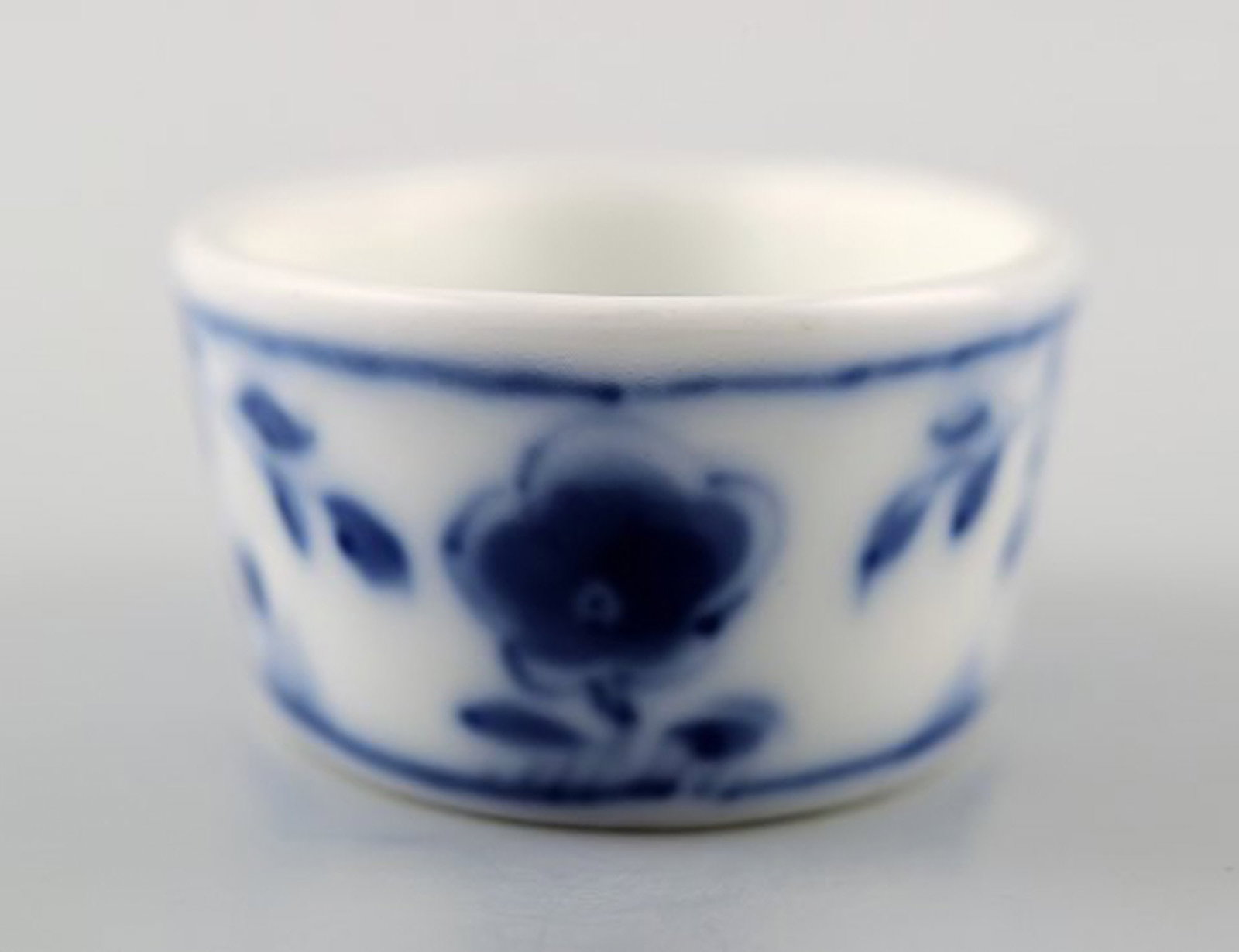 Bing & Grondahl Butterfly / Kipling, 2 salt cellar. - 5