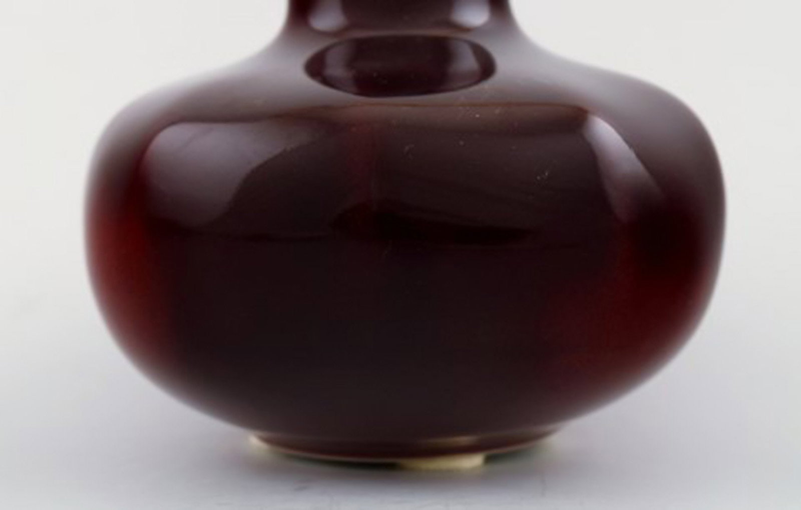 Rare Lisbeth Munch Petersen porcelain vase, Bing & Grondahl. Narrow neck. Denmark mid 20 c. - 4
