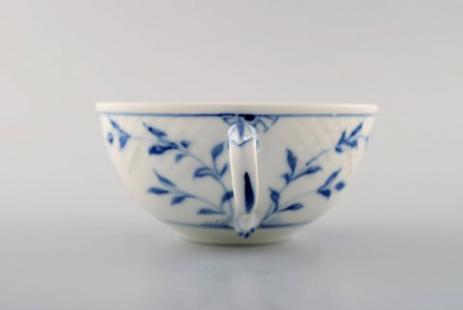 Bing & Grondahl / B&G, Butterfly. Tea cup with saucer. - 3