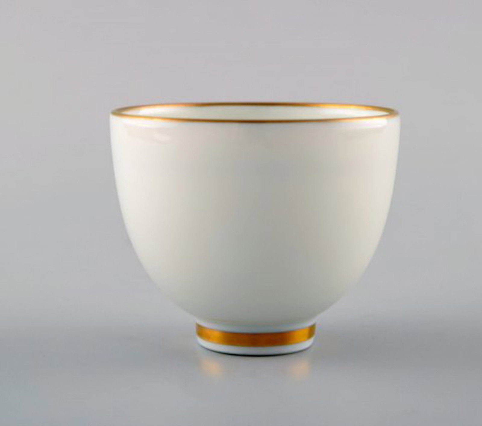 Bing & Grondahl/ B&G, Denmark. Jug of porcelain in the form of rooster, stopper with rooster comb. - 7