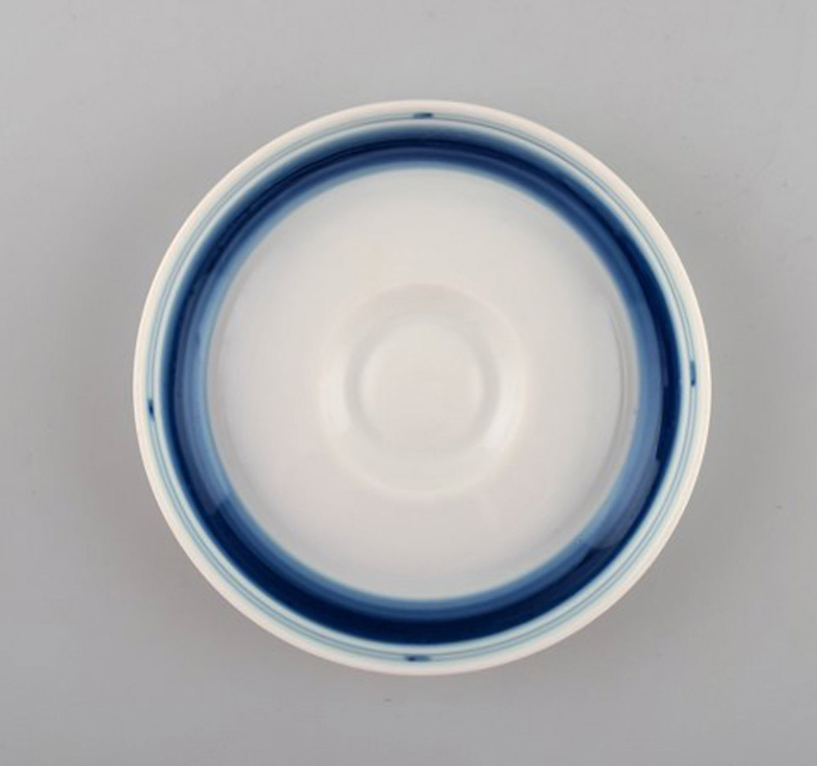 B&G, Bing & Grondahl. Corinth coffee cup in hand painted porcelain with saucer. Set of 6. Model - 4