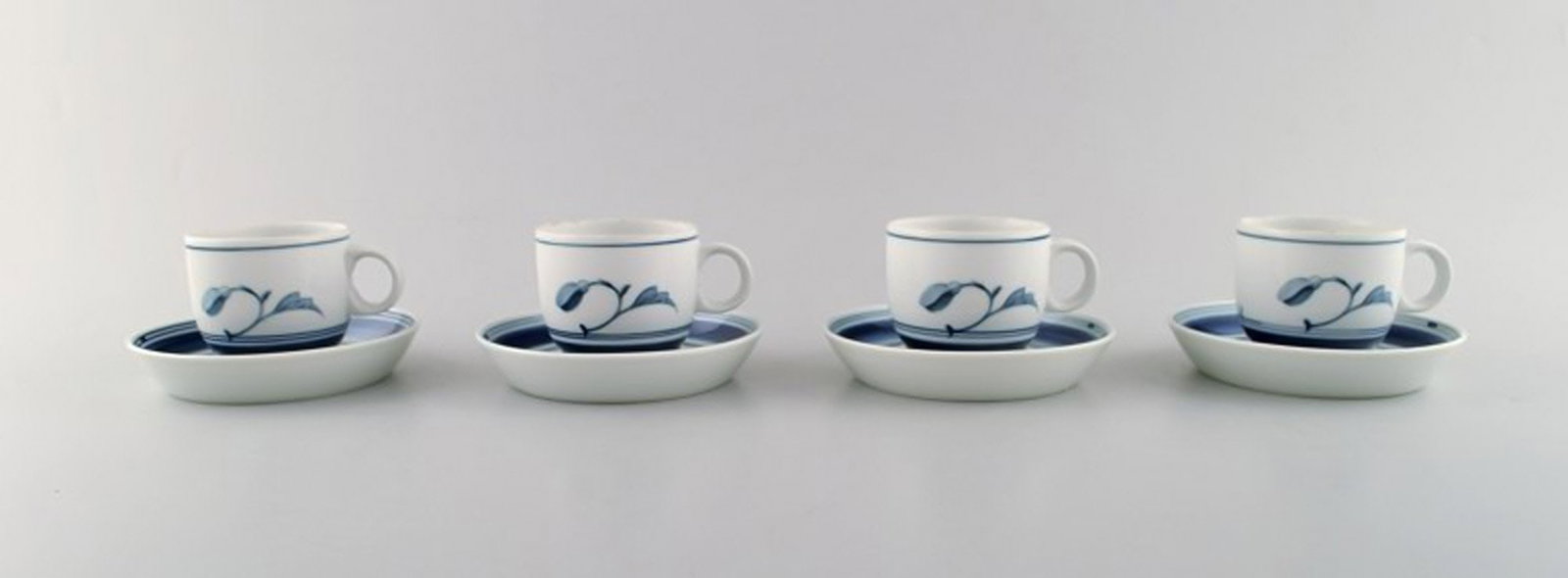 B&G, Bing & Grondahl. Corinth mocha cup in hand painted porcelain with saucer. Set of 4. Model: Brand: Bing & Grøndahl B&G, Bing & Grondahl. Corinth mocha cup in hand painted porcelain with saucer. Set of 4. Model number: 463. Reserve: $84.00 Shipping: Domestic: Shipping rates are determine