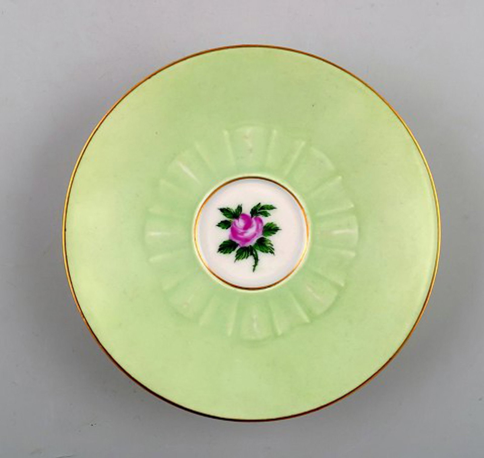 Five early Bing and Grondahl coffee cups with saucers. Hand-painted flower decoration and overglaze. - 7