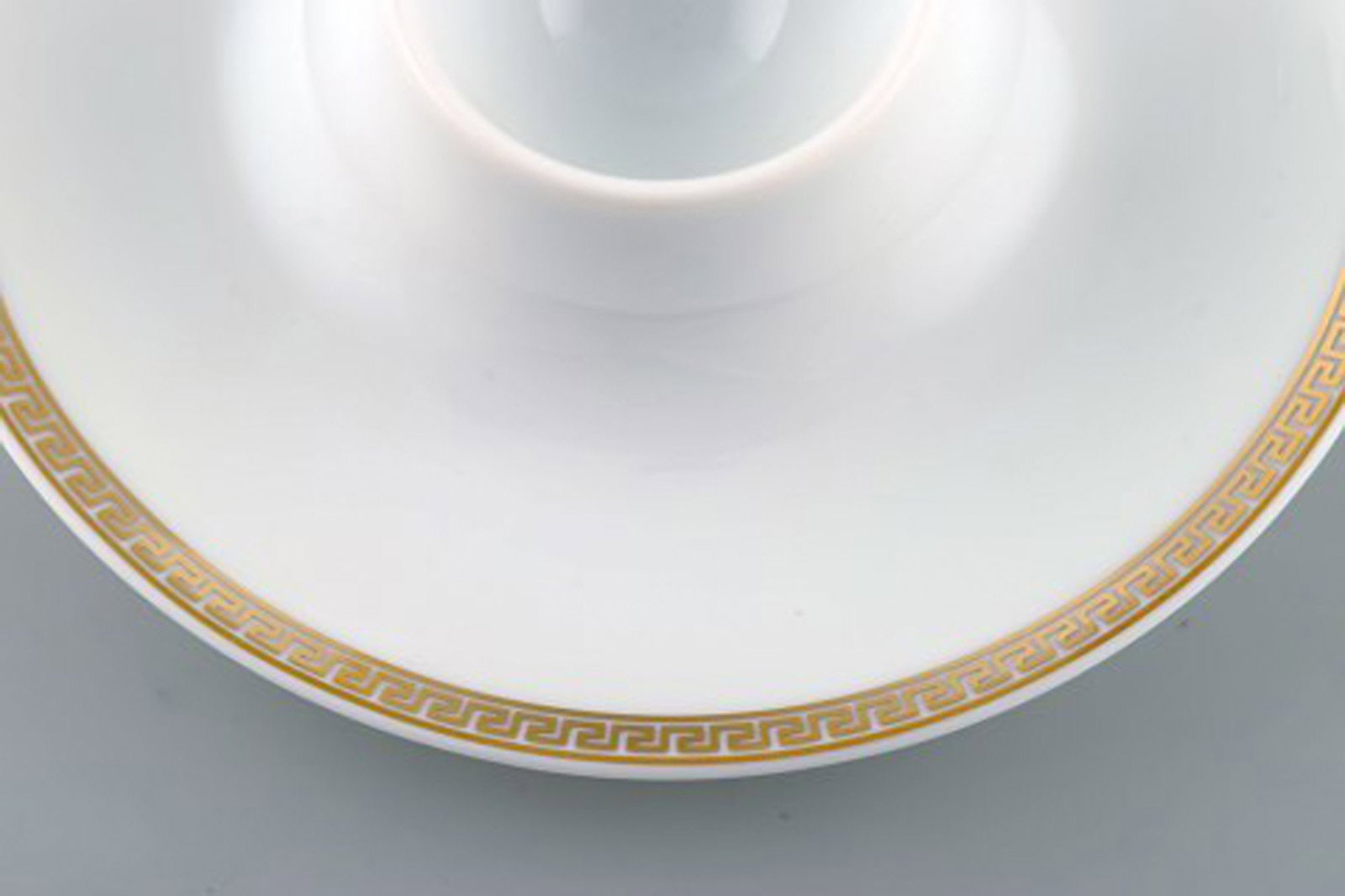 Gianni Versace / Paul Wunderlich for Rosenthal. "Médaillon Méandre D'or" porcelain egg cup - 3