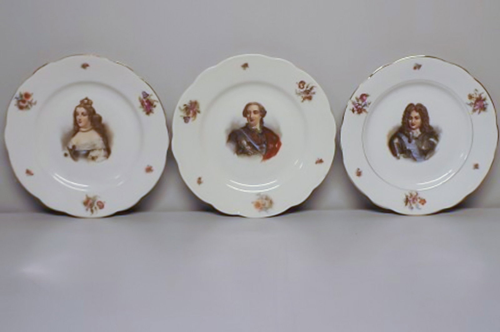 Faux Meissen plates with portraits of french royalties. 3 pcs. in stock.: Brand: Meissen Faux Meissen plates with portraits of french royalties. 3 pcs. in stock. Reserve: $60.00 Shipping: Domestic: Shipping rates are determined by destination International: Foreign