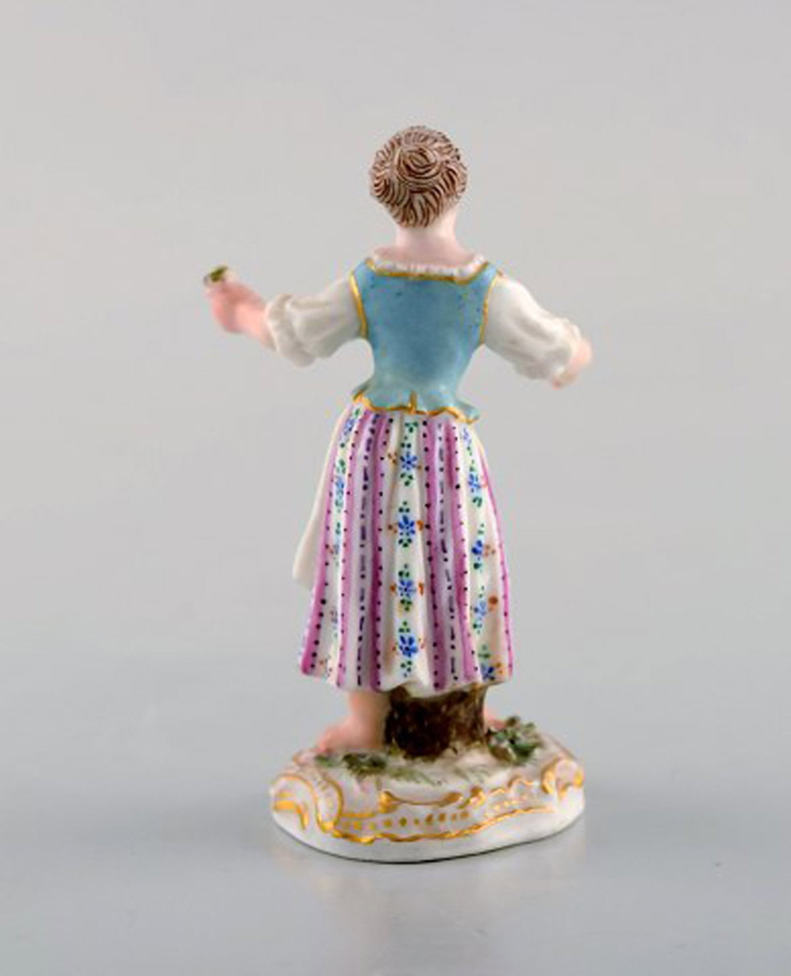 Rare antique Meissen miniature figure after Johann Joachim Kändler in hand-painted porcelain. - 3