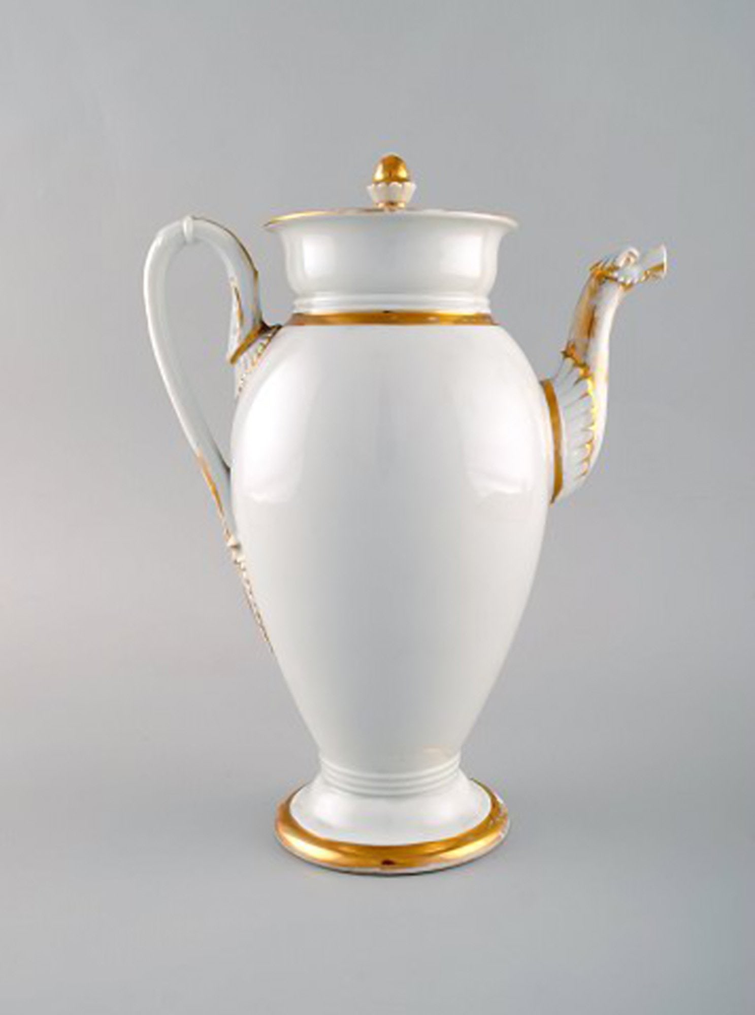Antique Meissen empire coffee pot with gold decoration. 19th century. - 5