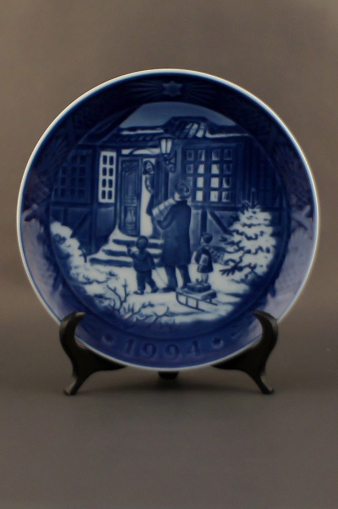 Royal Copenhagen Christmas and memorial plates. 5 pcs. in stock.: Brand: Royal Copenhagen Royal Copenhagen Christmas and memorial plates. 5 pcs. in stock. Reserve: $25.00 Shipping: Domestic: Shipping rates are determined by destination International: Foreign