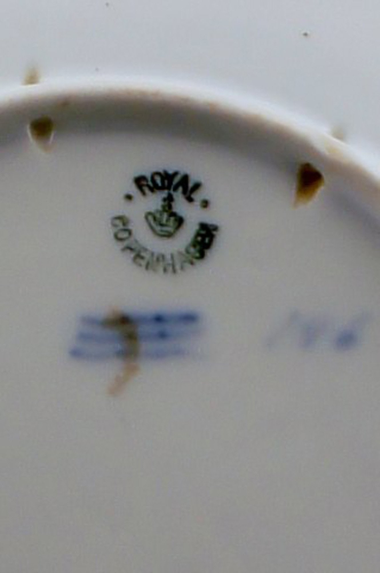 Royal Copenhagen Christmas and memorial plates. 5 pcs. in stock. - 5