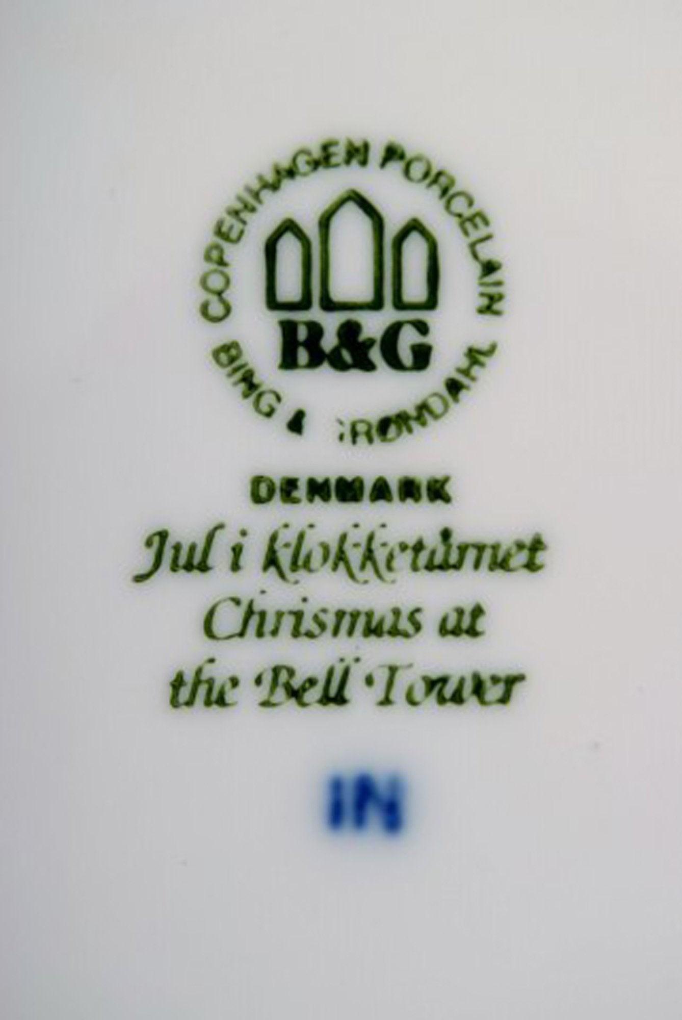 B&G Christmas Plate 2000. "Christmas in the clock tower" - 2