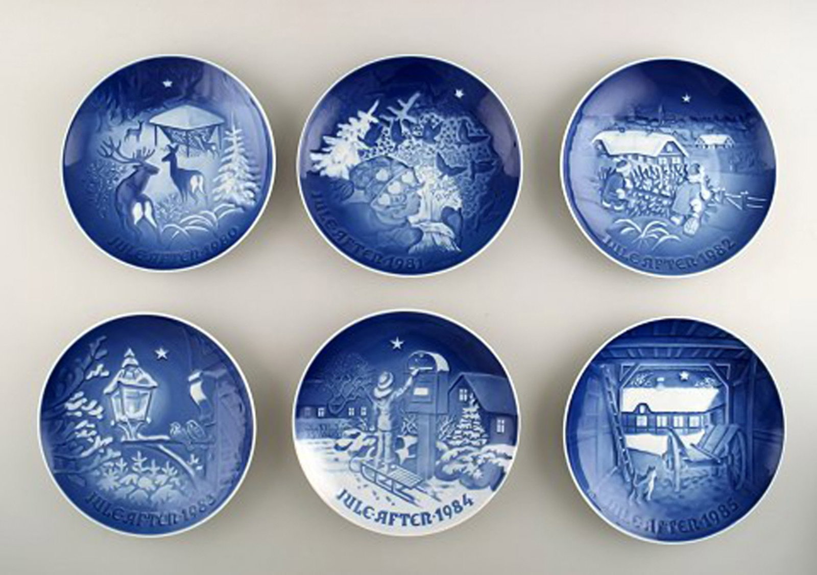 13 Bing & Grondahl Christmas Plates 1980-92. - 2
