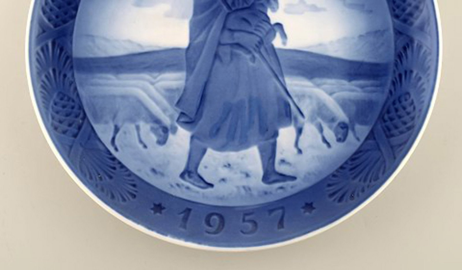 Royal Copenhagen, Christmas plate from 1957. - 3
