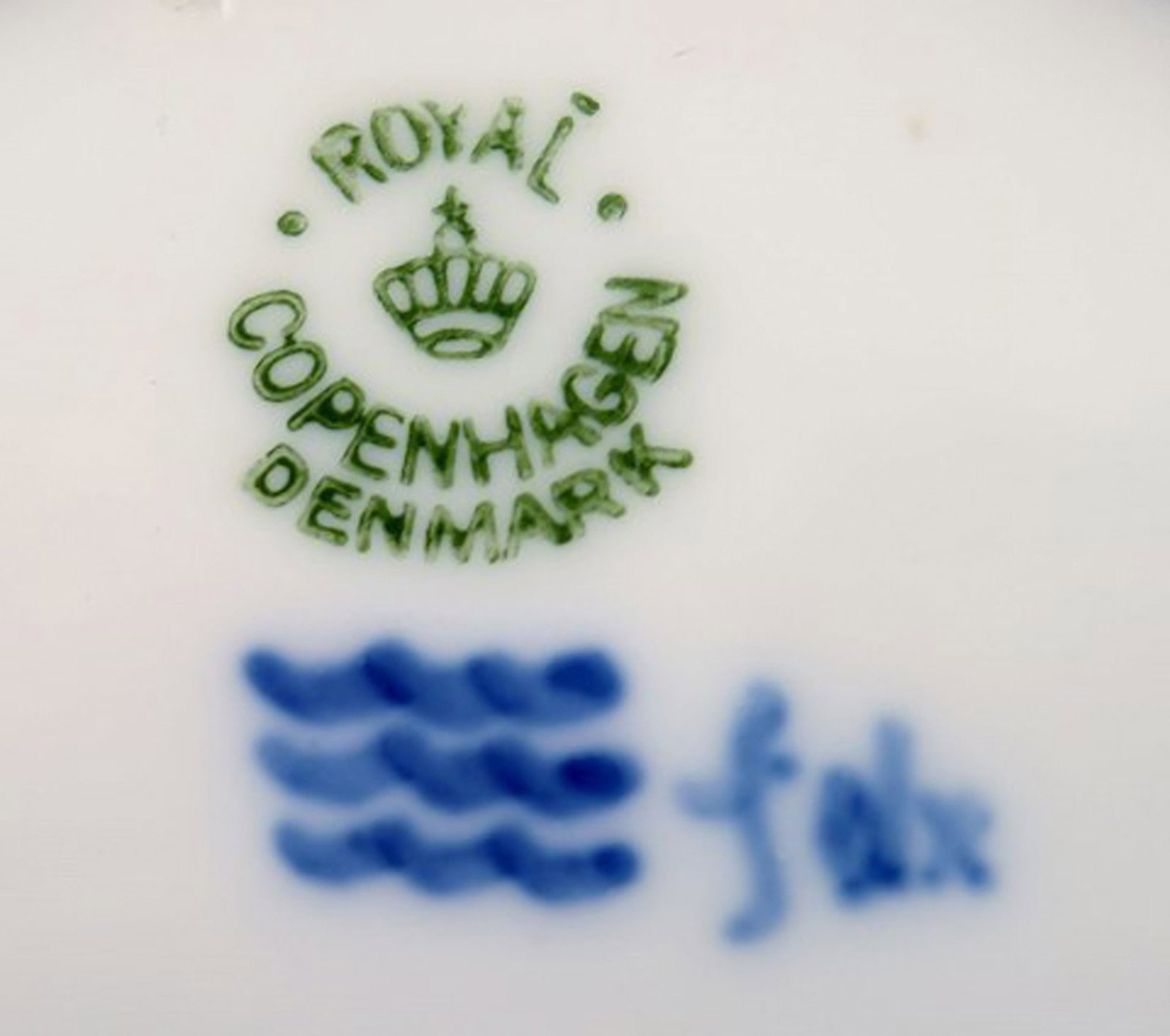 Royal Copenhagen, Christmas plate from 1939. - 4